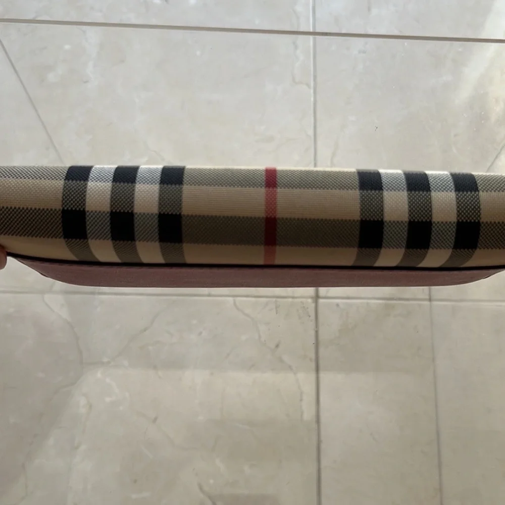 Burberry Wallet genuine - Picture 2 of 4